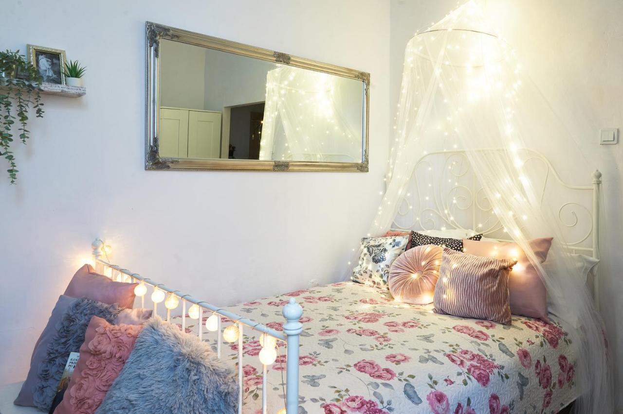 Aurora Kazimierz Apartment クラクフ エクステリア 写真