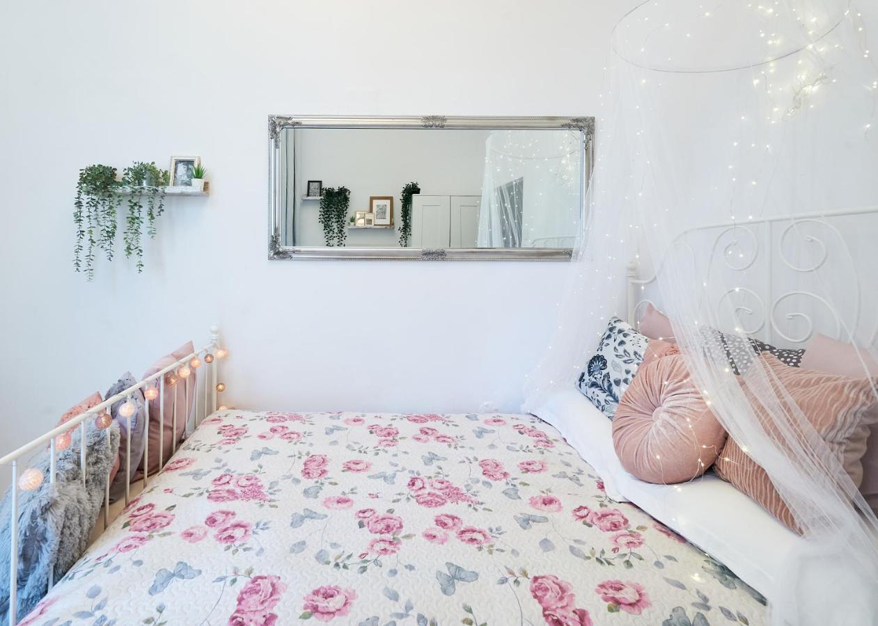 Aurora Kazimierz Apartment クラクフ エクステリア 写真