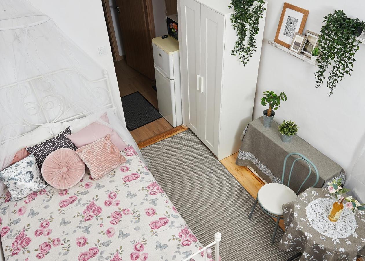 Aurora Kazimierz Apartment クラクフ エクステリア 写真